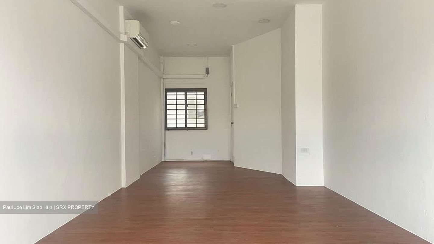 Clementi Meadows (D5), Shop House #565990821